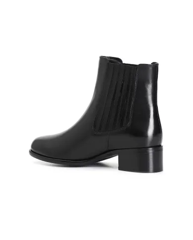 CafèNoir TRONCHETTO IN PELLE CON ELASTICO.NERO - Glamour Calzature CafèNoir TRONCHETTO IN PELLE CON ELASTICO.NERO - Glamour Calzature