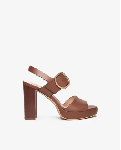 Nero Giardini Sandalo Cuoio