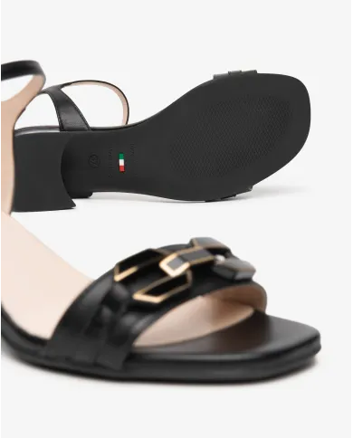 Nero Giardini Sandalo