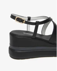 Nero Giardini Sandalo